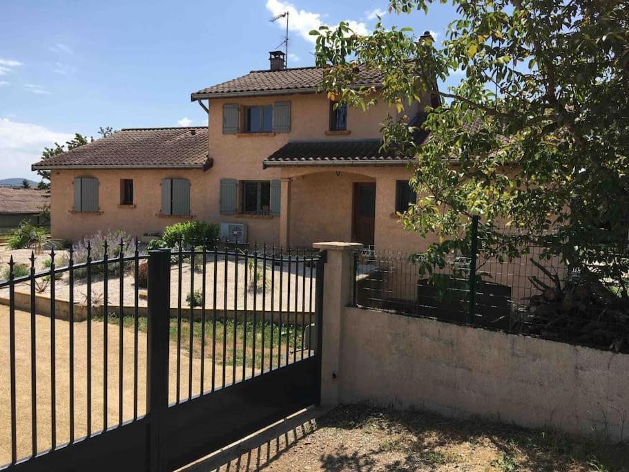 Appartement 55M2 En Beaujolais & Enedis A 15 Min Saint-Germain-Nuelles Экстерьер фото